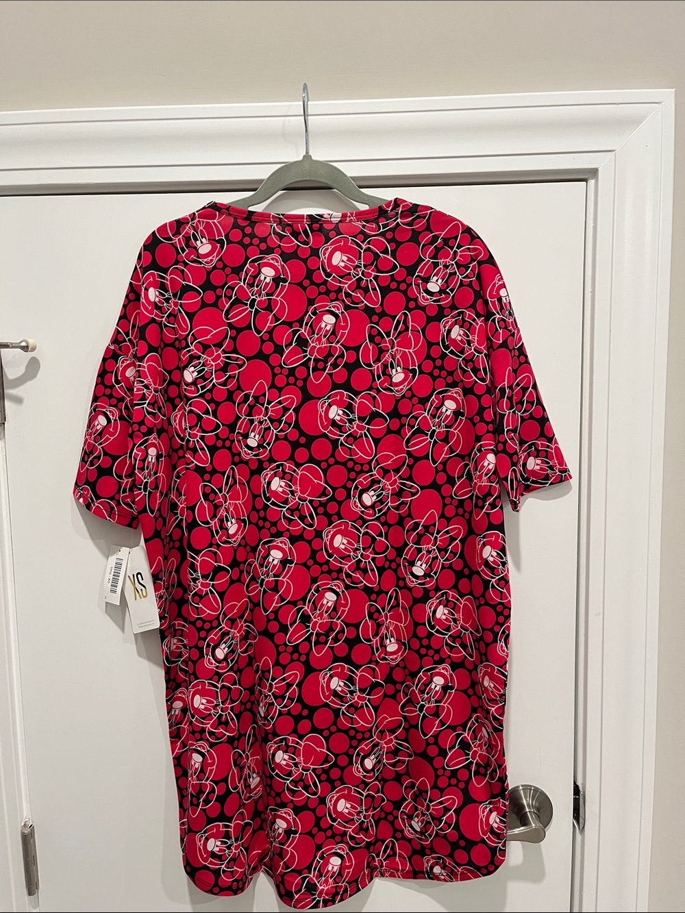 LuLaRoe red and black graphic tunic - Picture 5 of 6